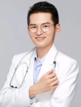 重庆莱森医疗美容门诊部张萌