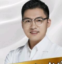 重庆迪邦皮肤病医院陈积洪